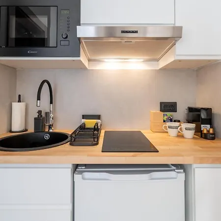 New! D31 W2 Bikes, Sunny Terrace & Parking * Rovinj