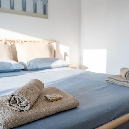 Modern With Terrace, Bikes & Parking Apartment Rovinj