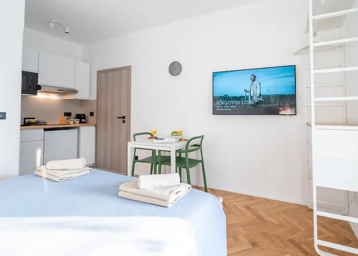 Nesso Modern W2bikes Apartman *